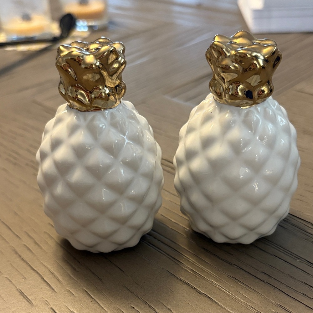 Target White and Gold Pineapple Salt and Pepper Shakers